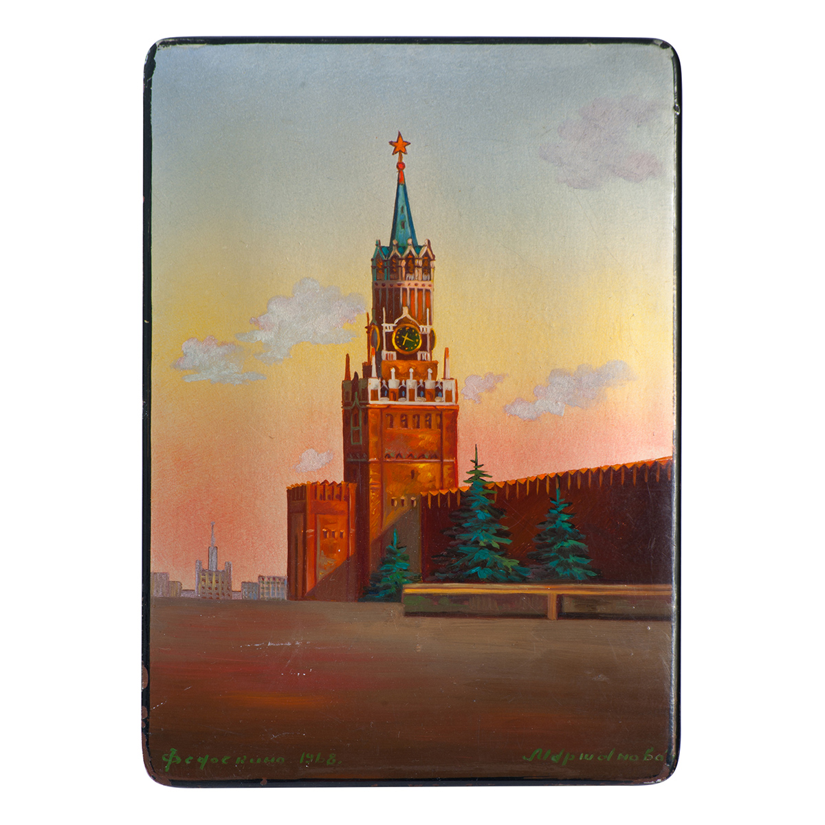 Шкатулка с видом на Спасскую башню Кремля.